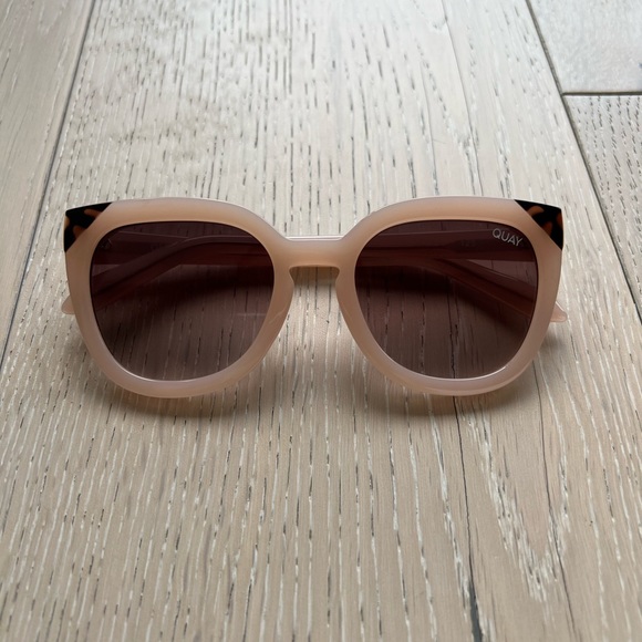Quay Australia Noosa Sunglasses main image 12